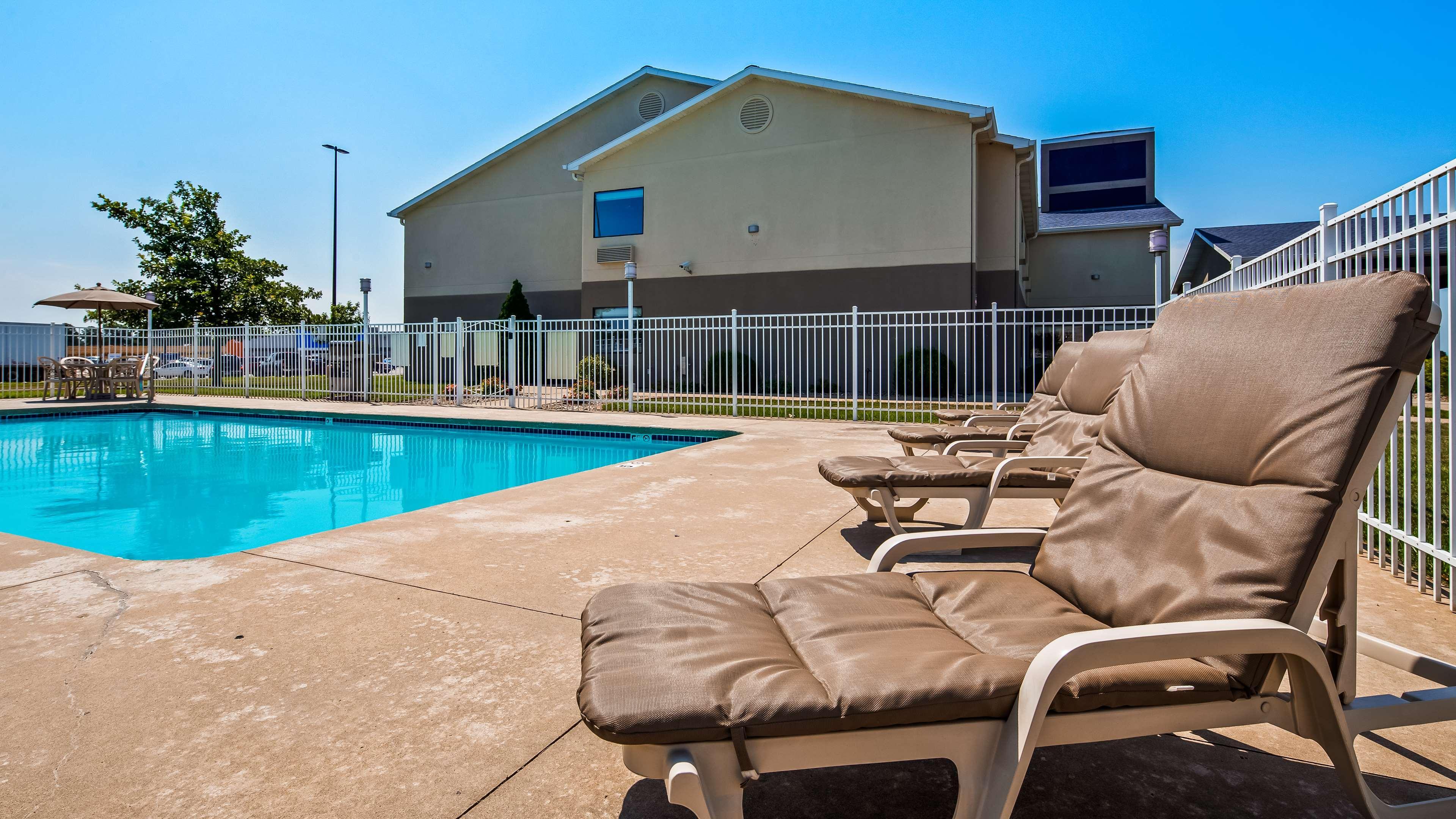 Best Western Brookfield Exterior foto